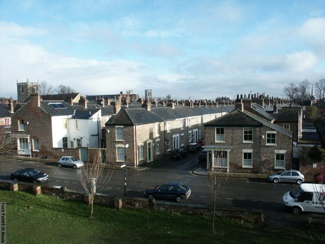 PICT5323-Terrace_houses