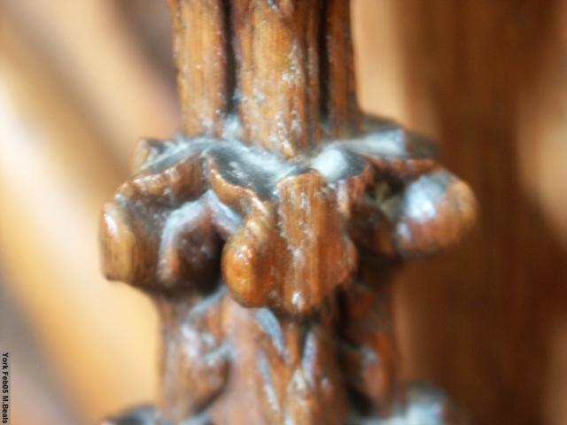 PICT5410-Carving_closeup